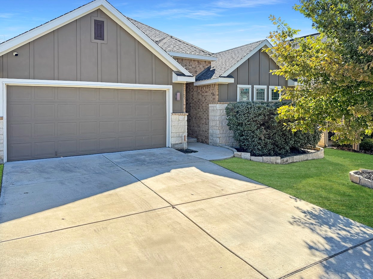 13806 Quiet Fox Lane